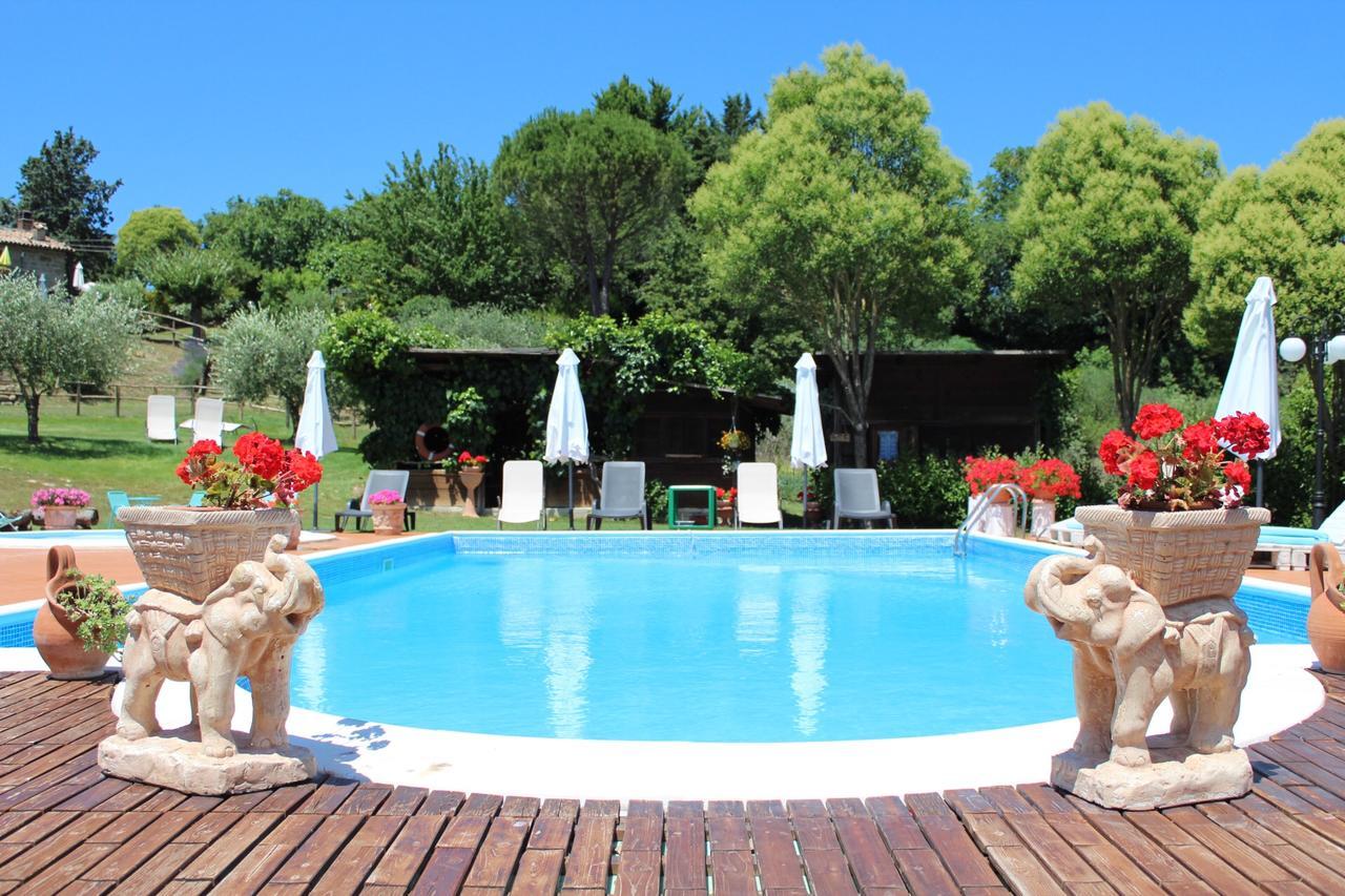 Poggio Paradiso Apartments Mengara Dış mekan fotoğraf