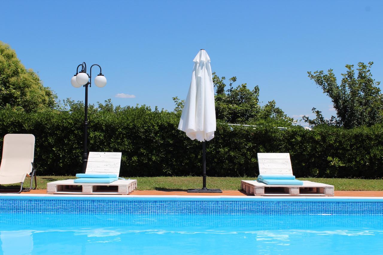Poggio Paradiso Apartments Mengara Dış mekan fotoğraf